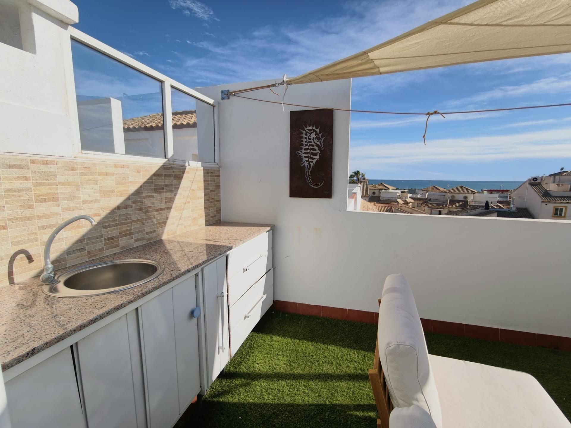 Utility room of the penthouse in Punta Prima, Torrevieja (view 44)