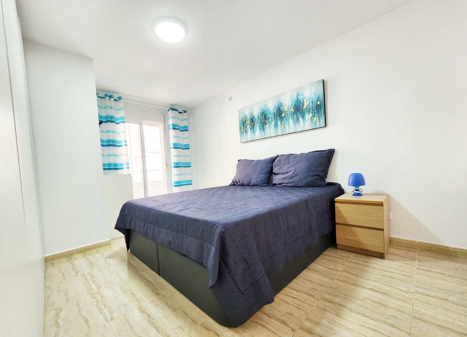 Bedroom in 1-bedroom apartment, Centro