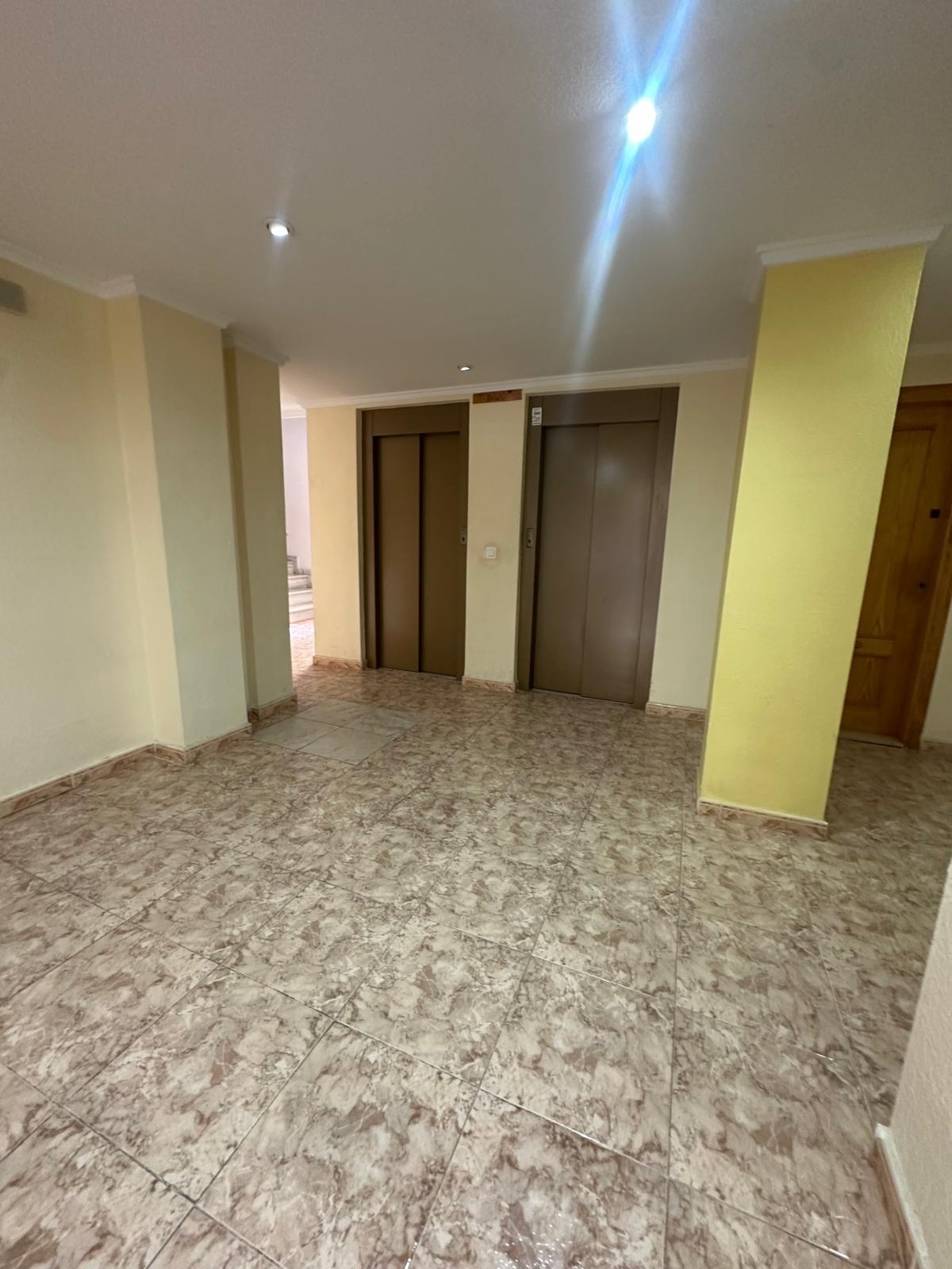 Parking area of the apartment in Centro, Torrevieja