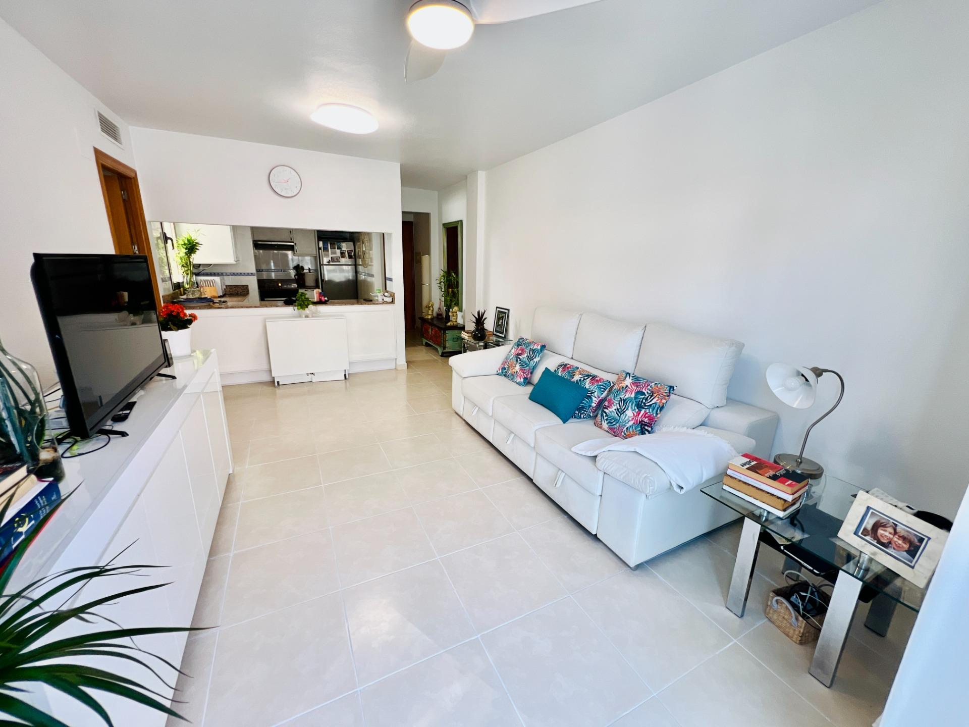 Hallway of the penthouse in Playa de los Locos, Torrevieja