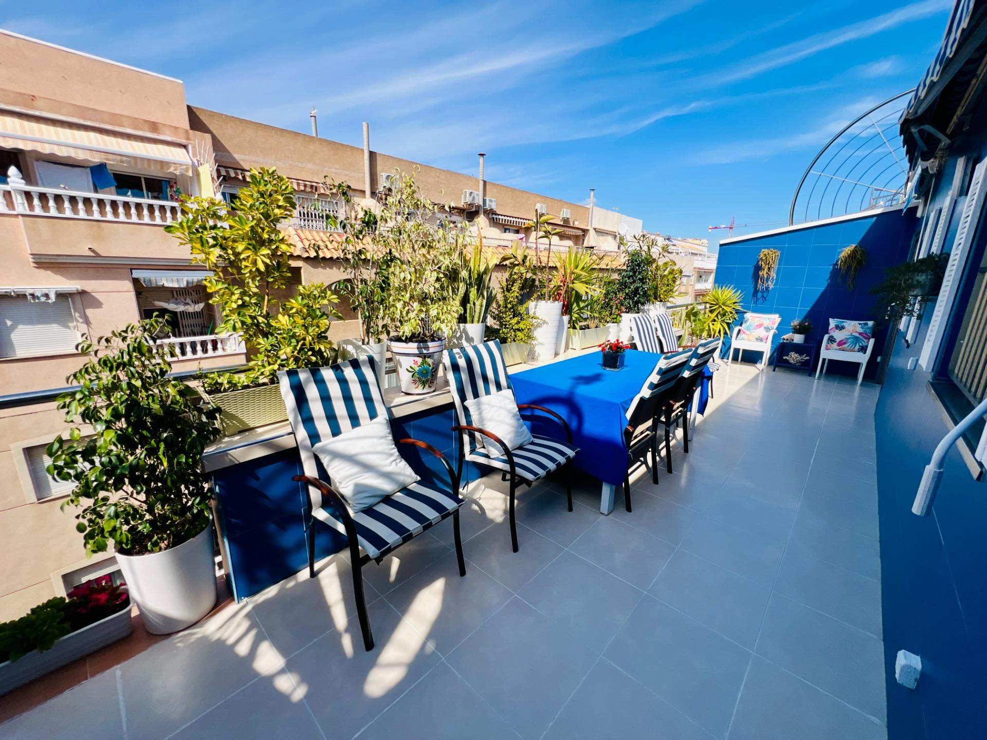 Bedroom in 3-bedroom penthouse, Playa de los Locos