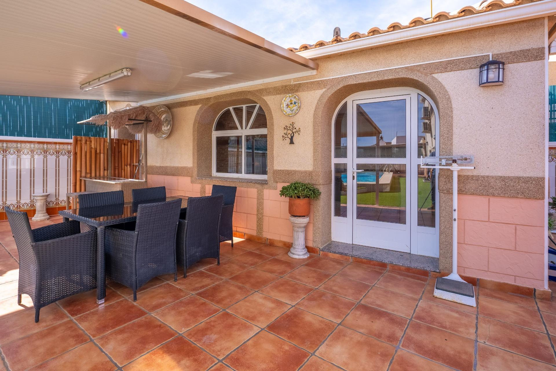 Living area in 6-bedroom villa, El Chaparral