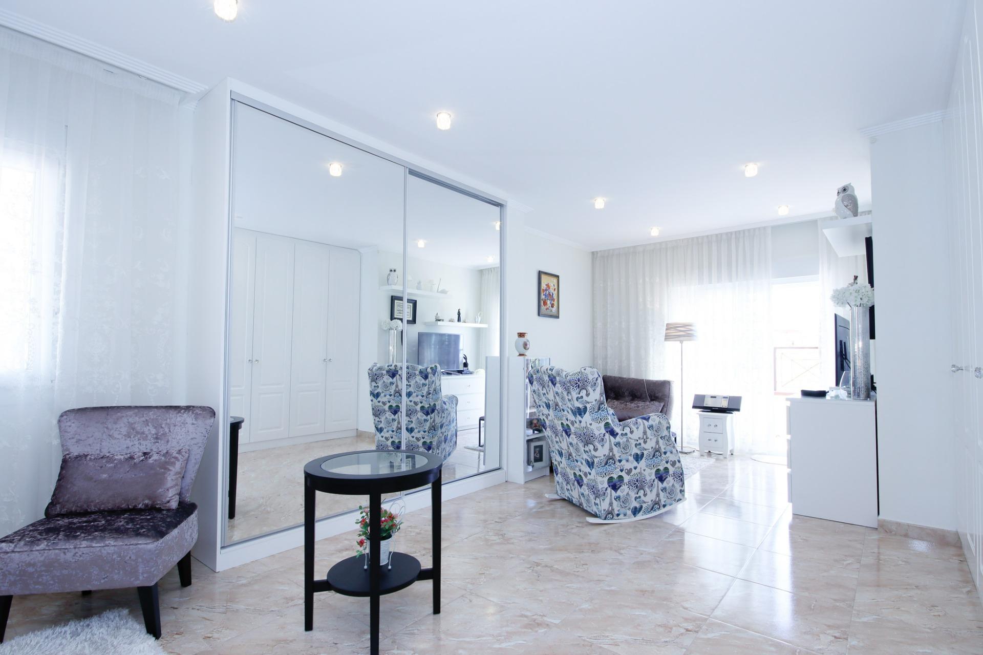 Interior hallway on the ground floor
