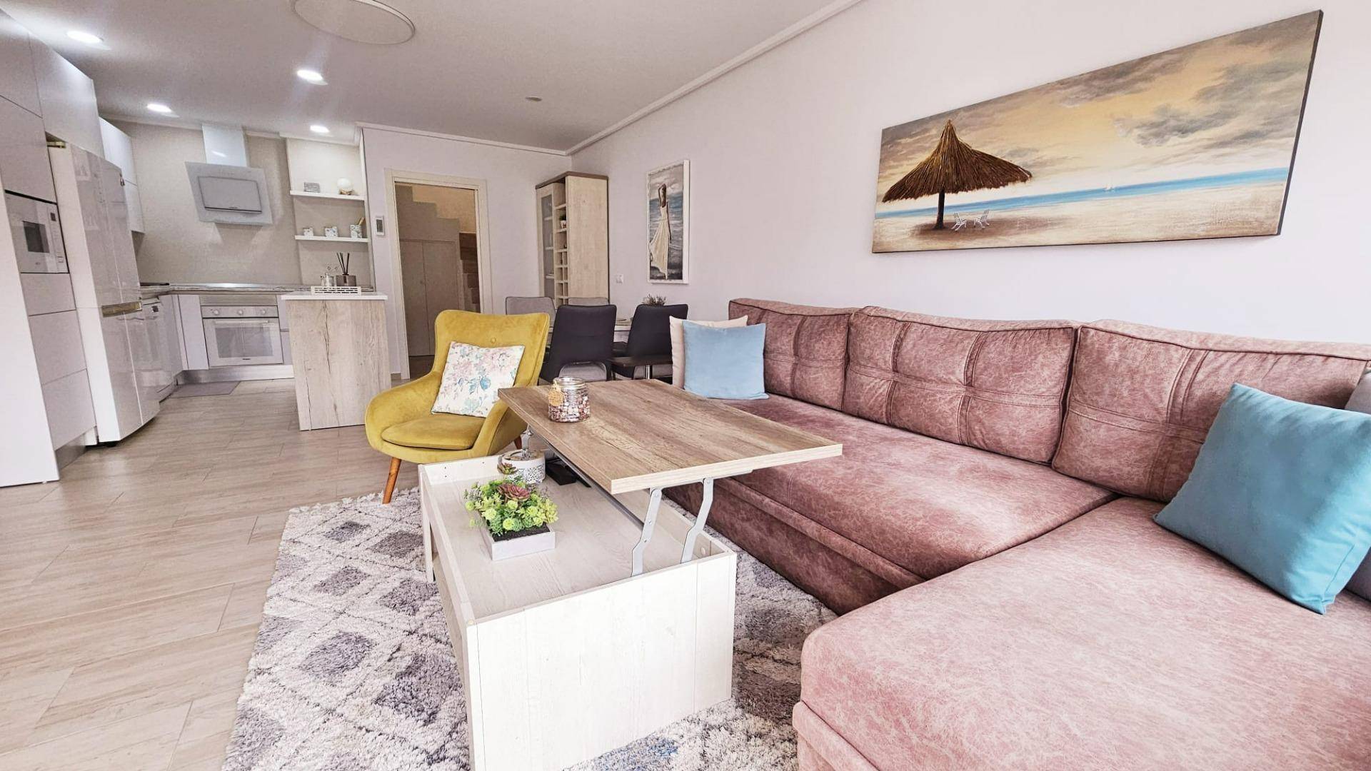 Kitchen area in duplex, La Siesta
