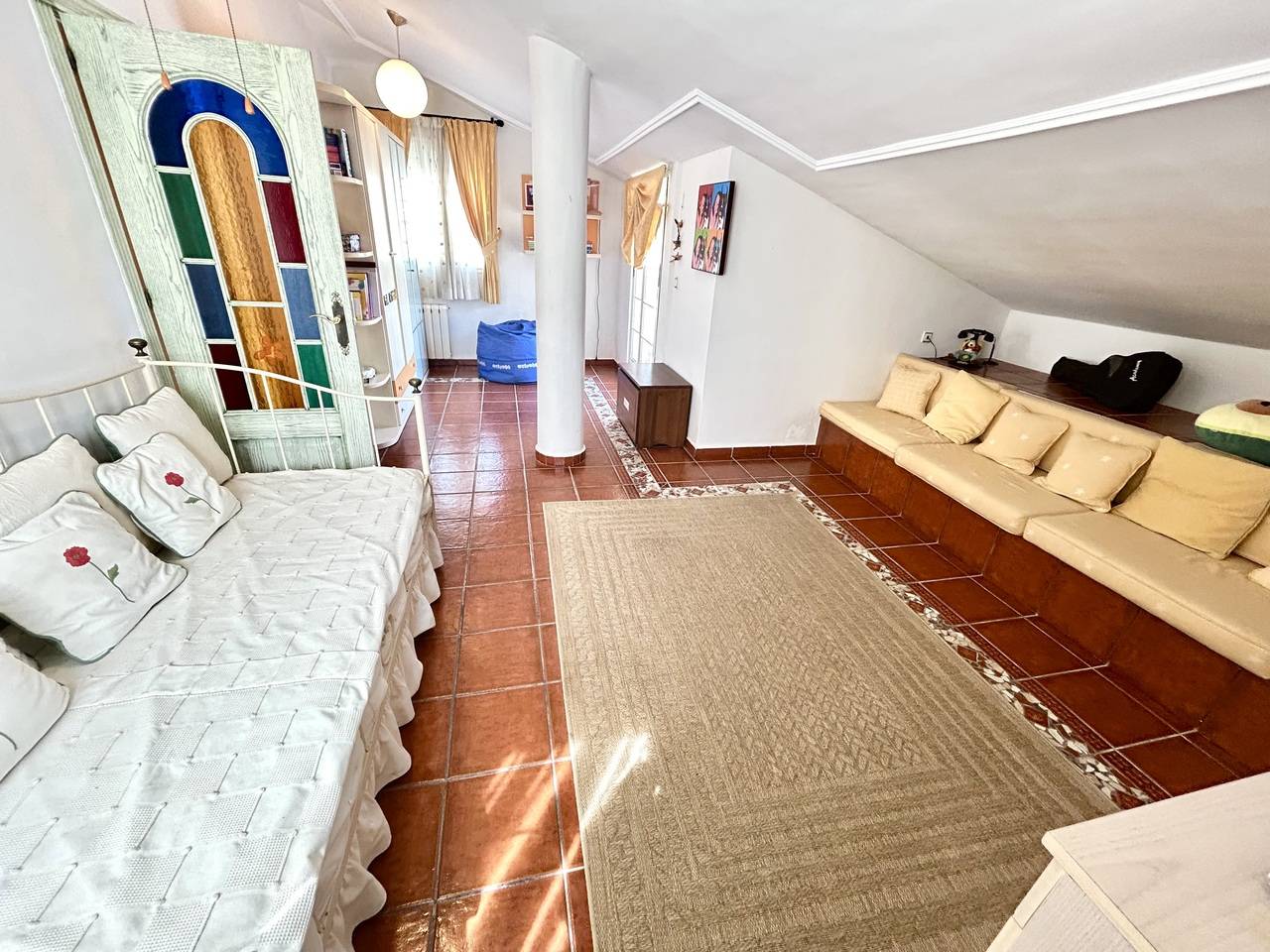 Upper floor balcony and views