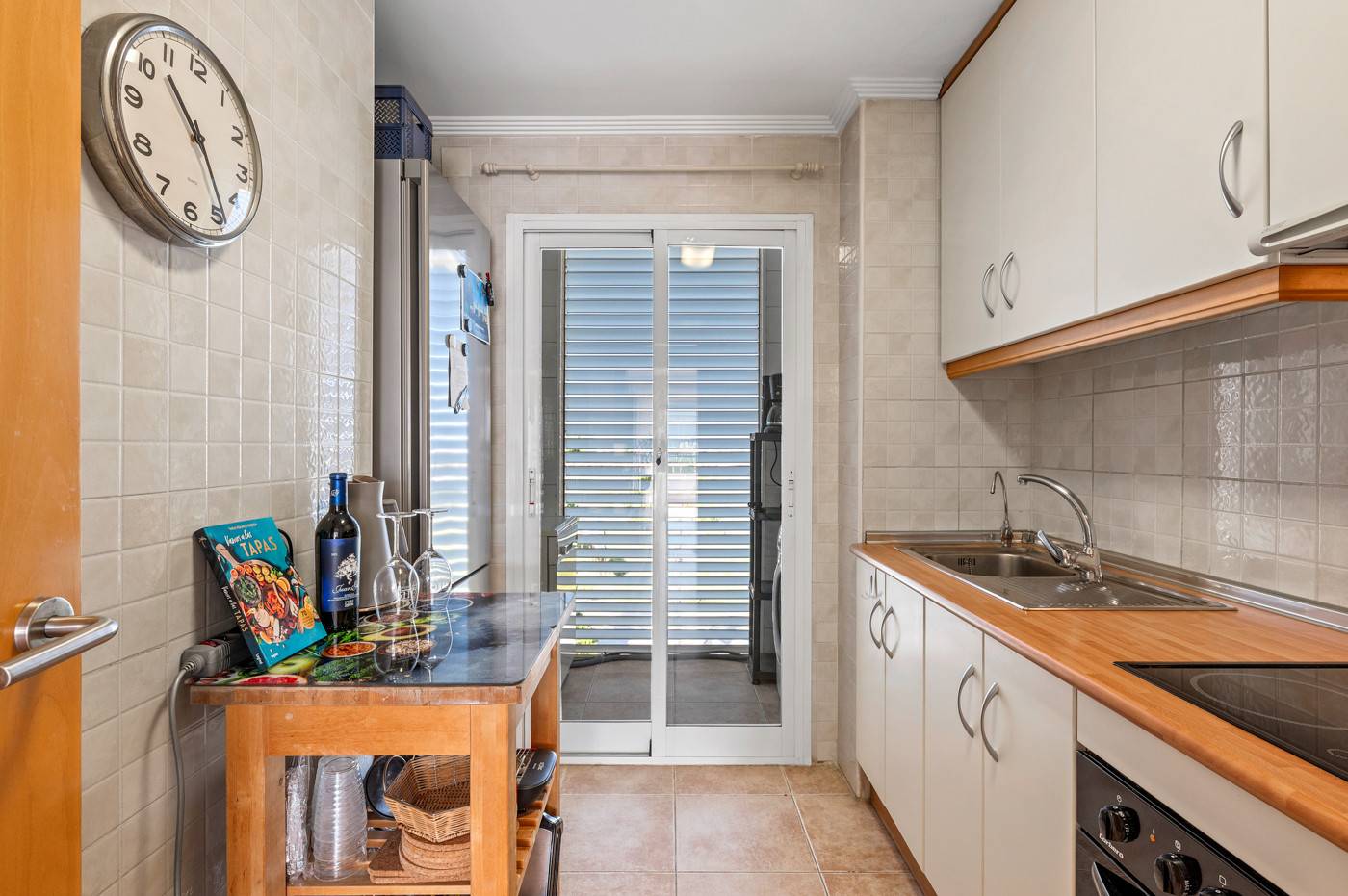 Building detail of the apartment in La veleta, Torrevieja