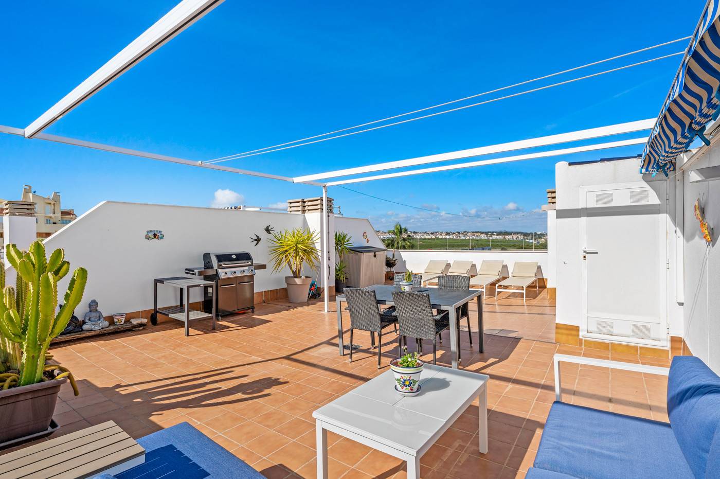 Stairwell of the apartment in La veleta, Torrevieja (view 25)