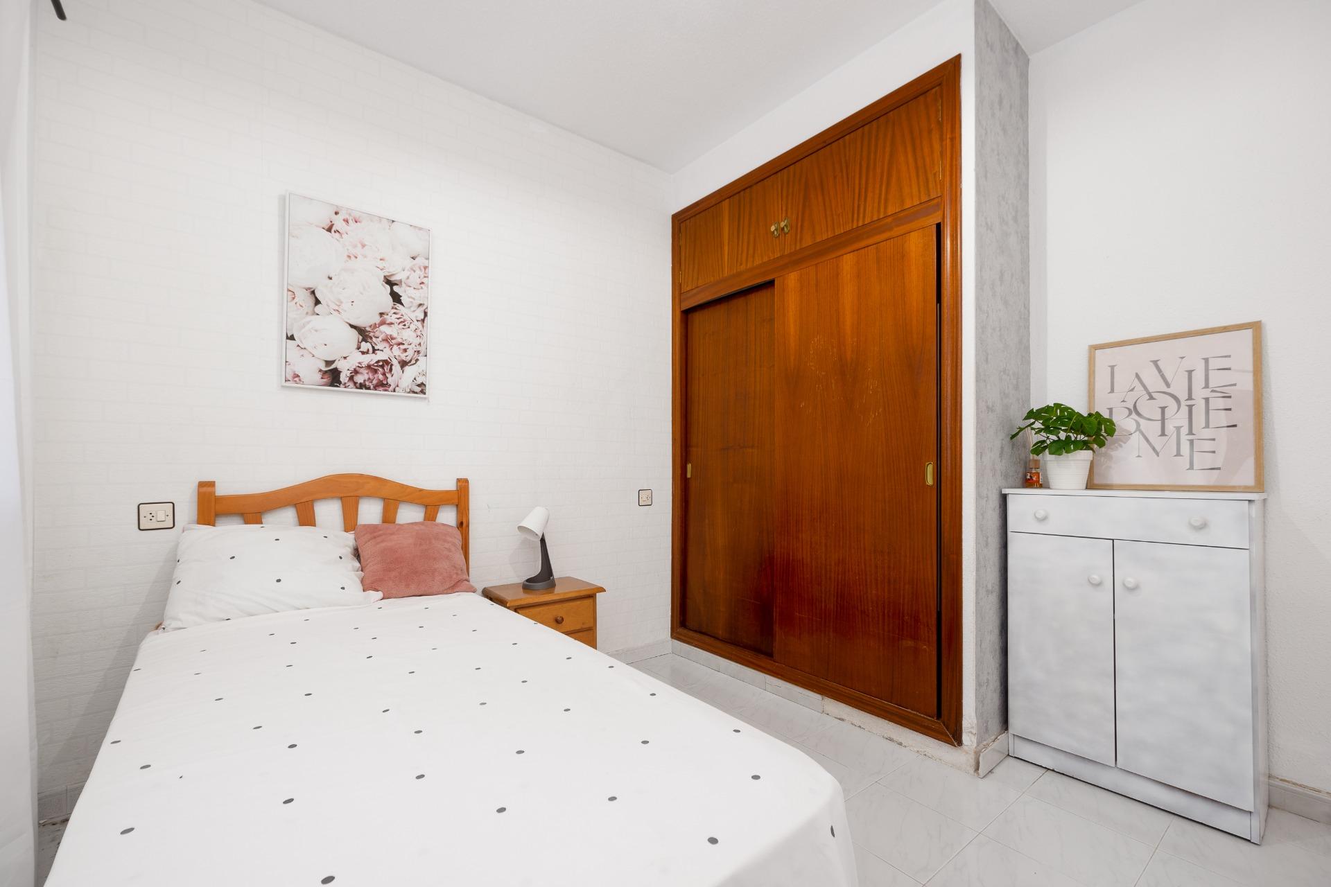 Fourth bedroom on the upper floor