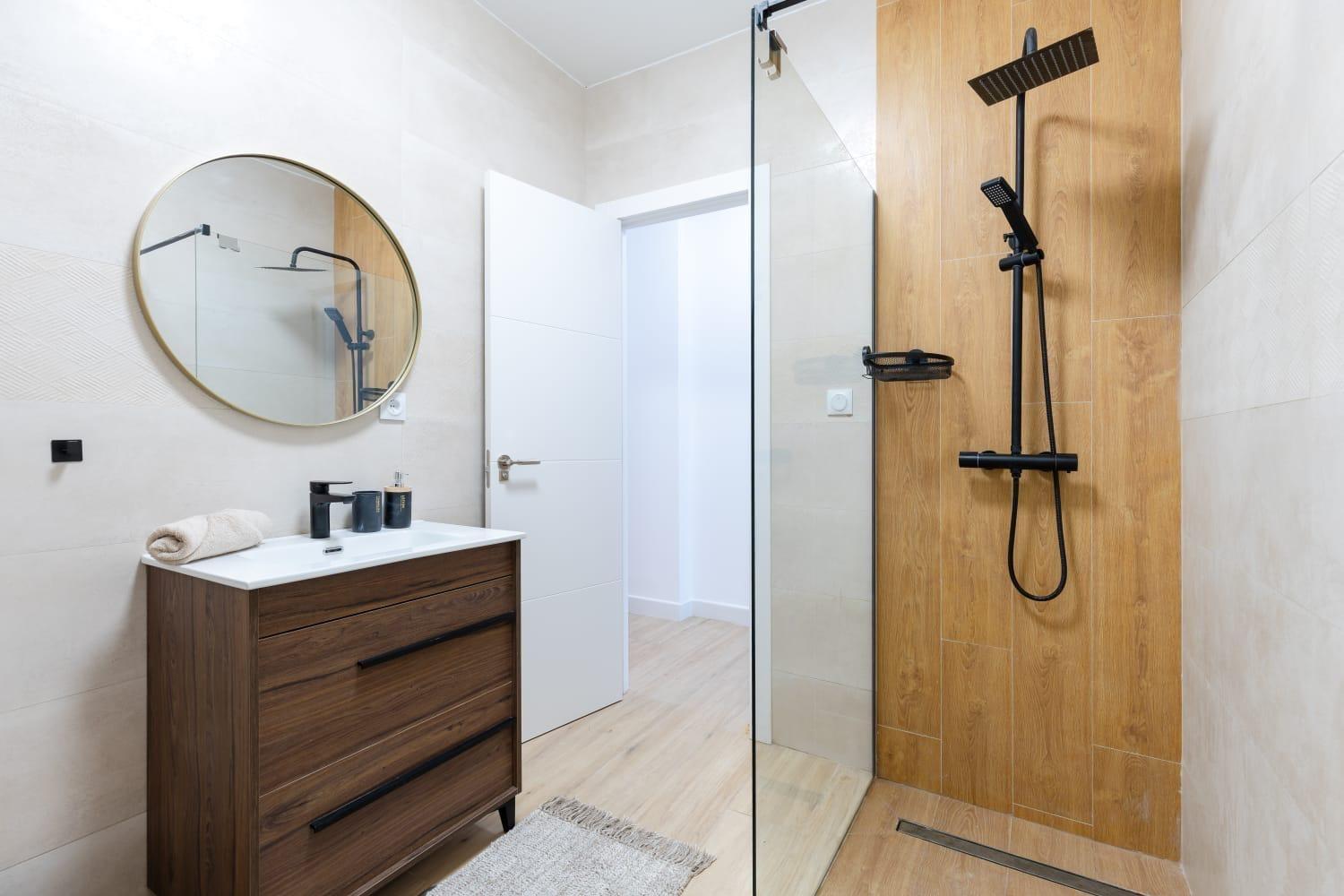 Double bedroom with updated decor in Acequion townhouse, Torrevieja