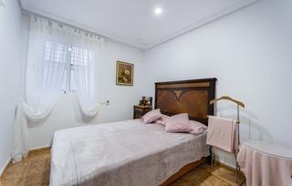 Hallway of the apartment in Playa del Cura, Torrevieja (view 22)