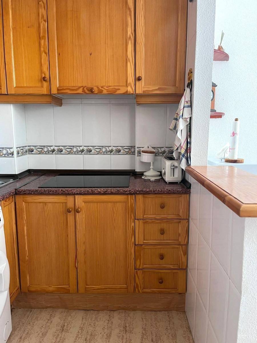 Hallway leading to bedroom in 1-bedroom penthouse, Acequion, Torrevieja