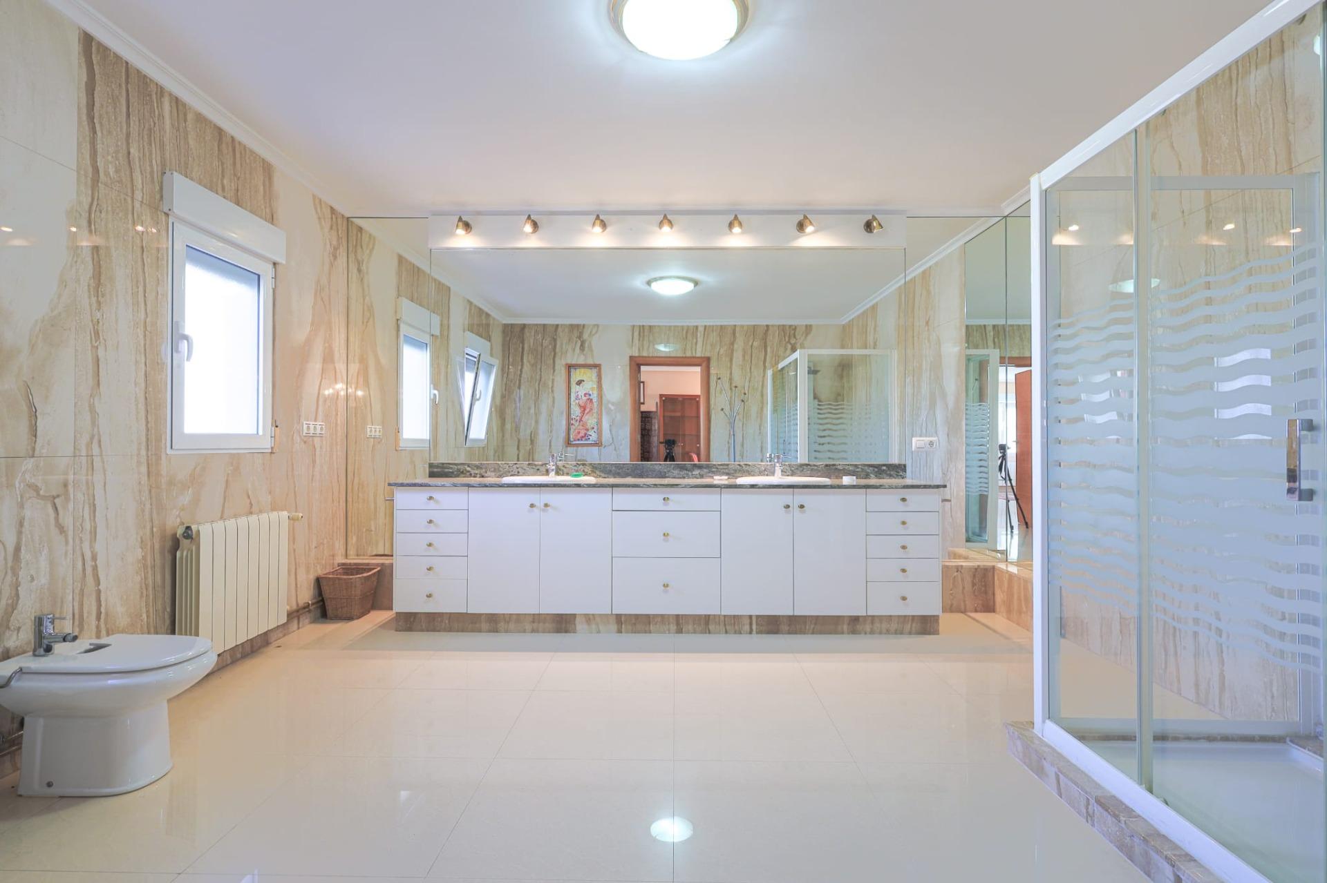 Storage area of the villa in Torreta florida, Torrevieja (view 33)