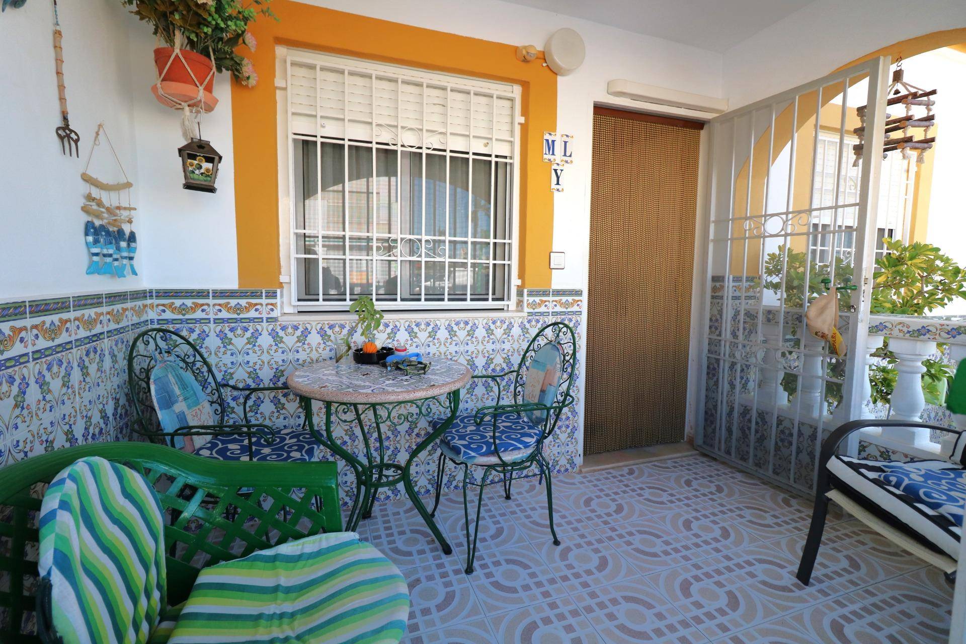 Second view of the bungalow interior, El limonar