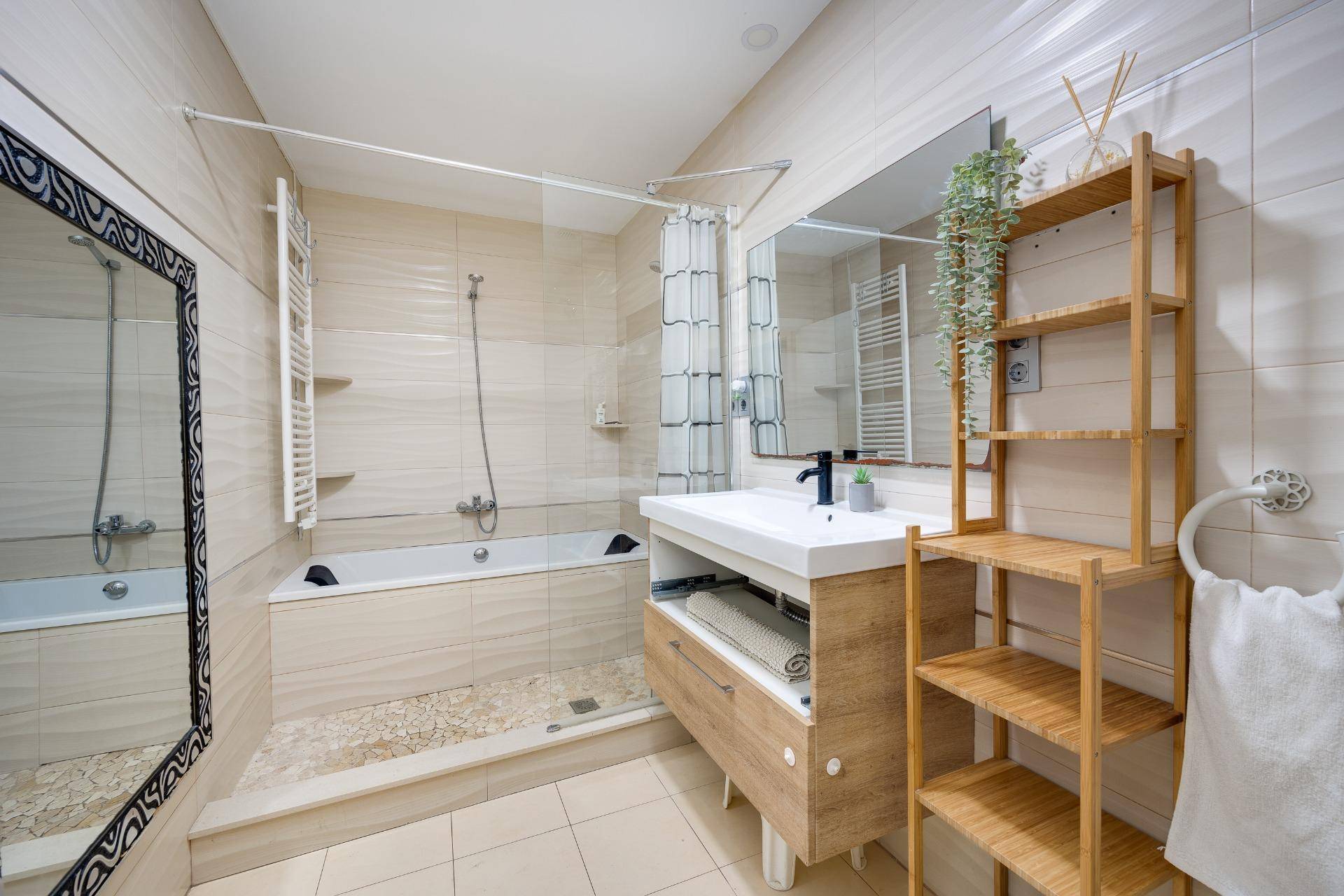 Storage area of the villa in Torrevieja, Torrevieja (view 23)