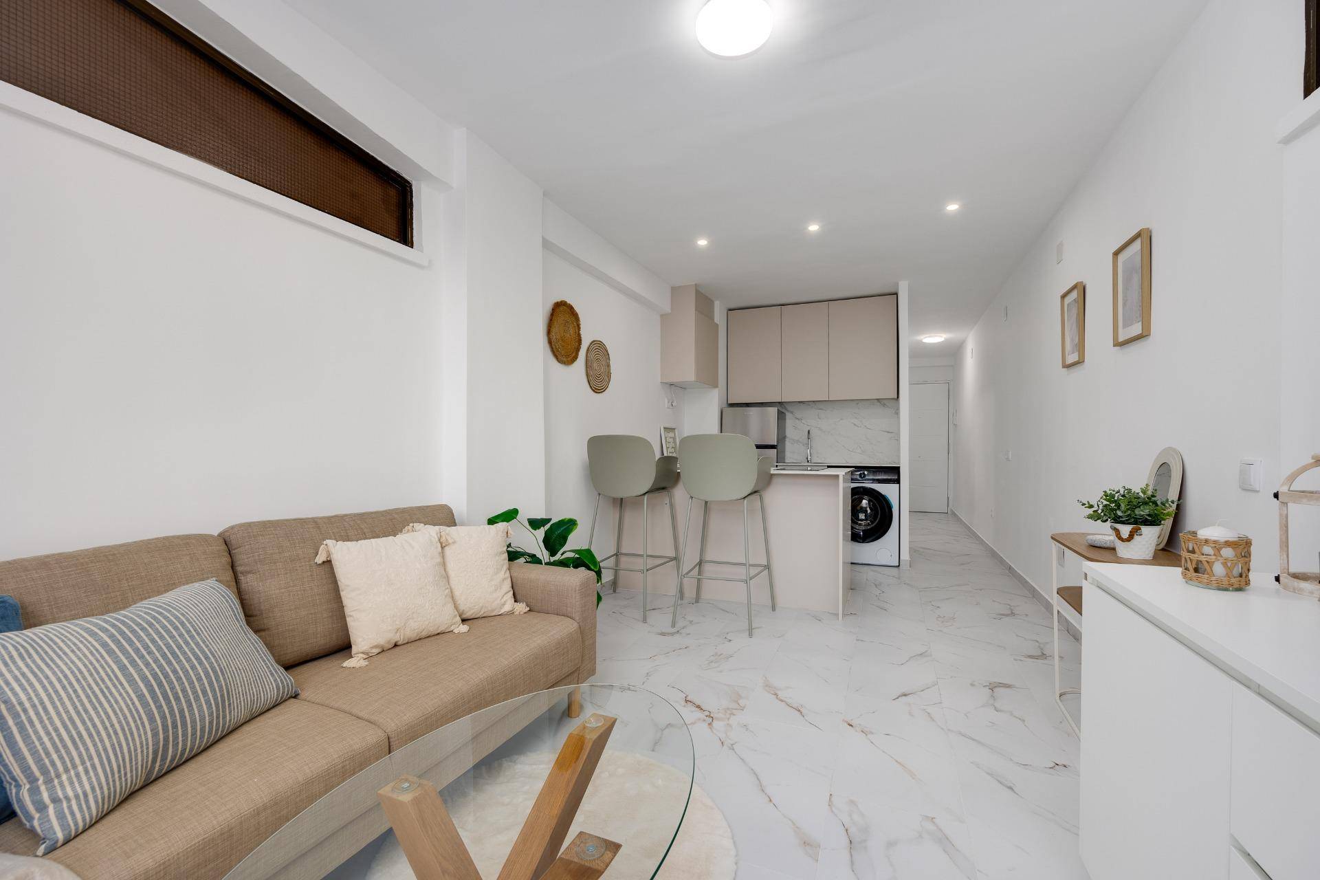 Kitchen worktop and base units in 1-bedroom apartment, Cabo Cervera, Torrevieja