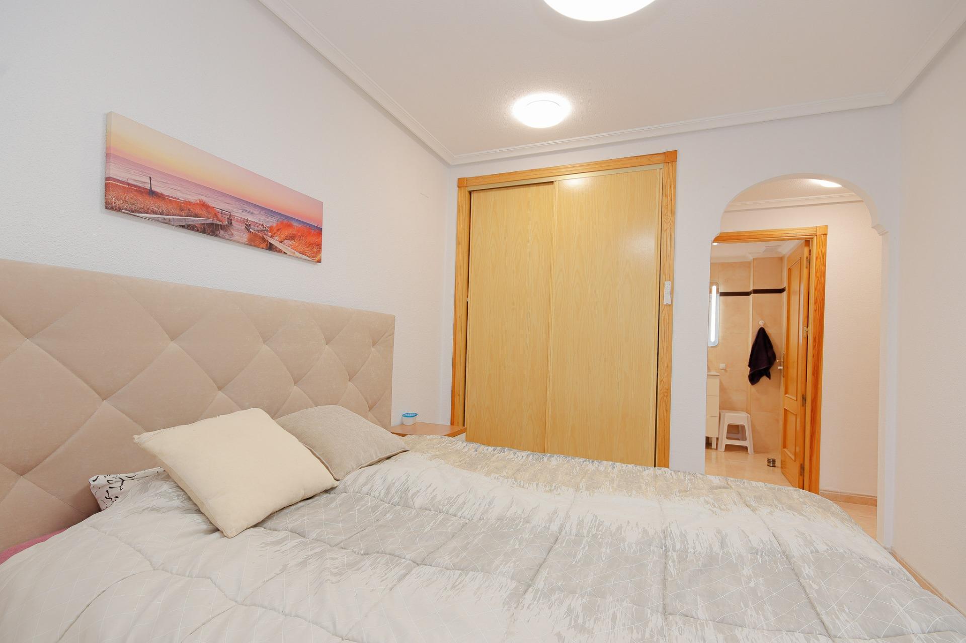 Hallway inside 2-bedroom apartment, Playa Flamenca Norte, Orihuela Costa