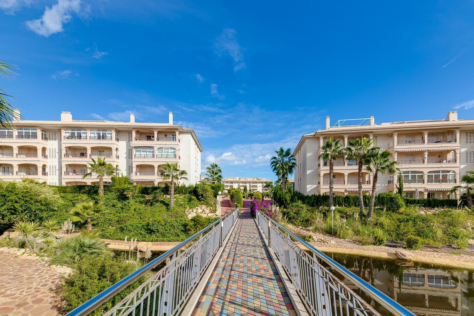Kitchen appliances and sink, ground-floor apartment, Playa Flamenca Norte