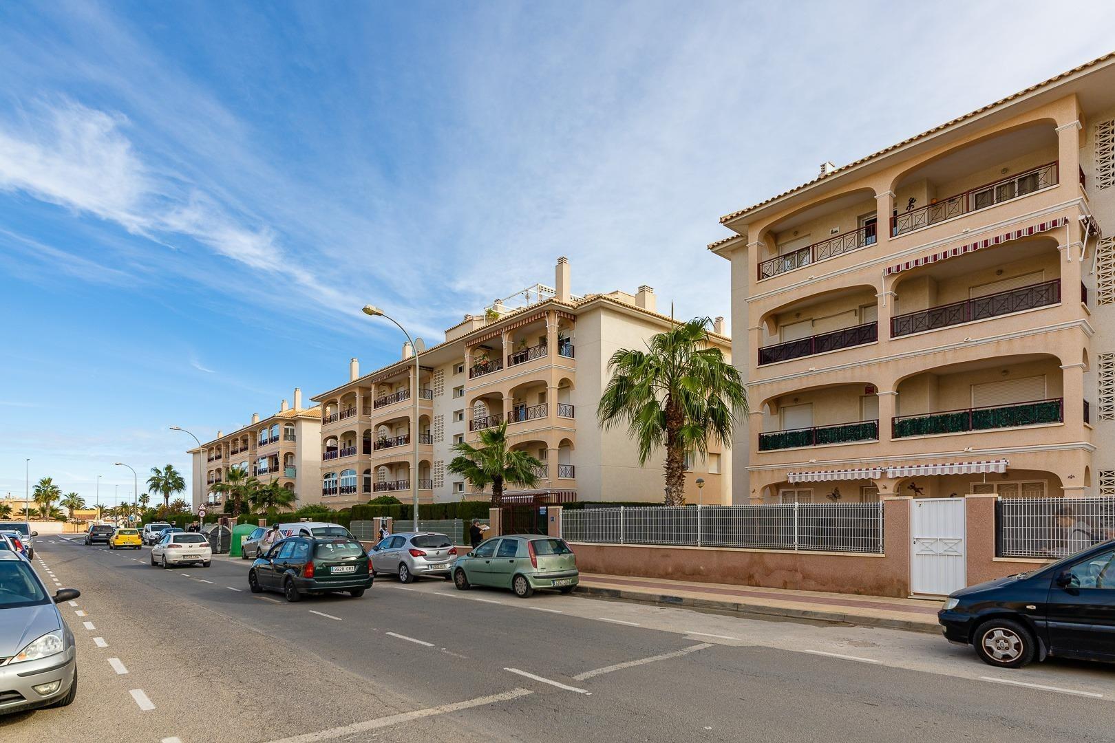 Second bedroom in ground-floor apartment, Playa Flamenca Norte, Orihuela Costa