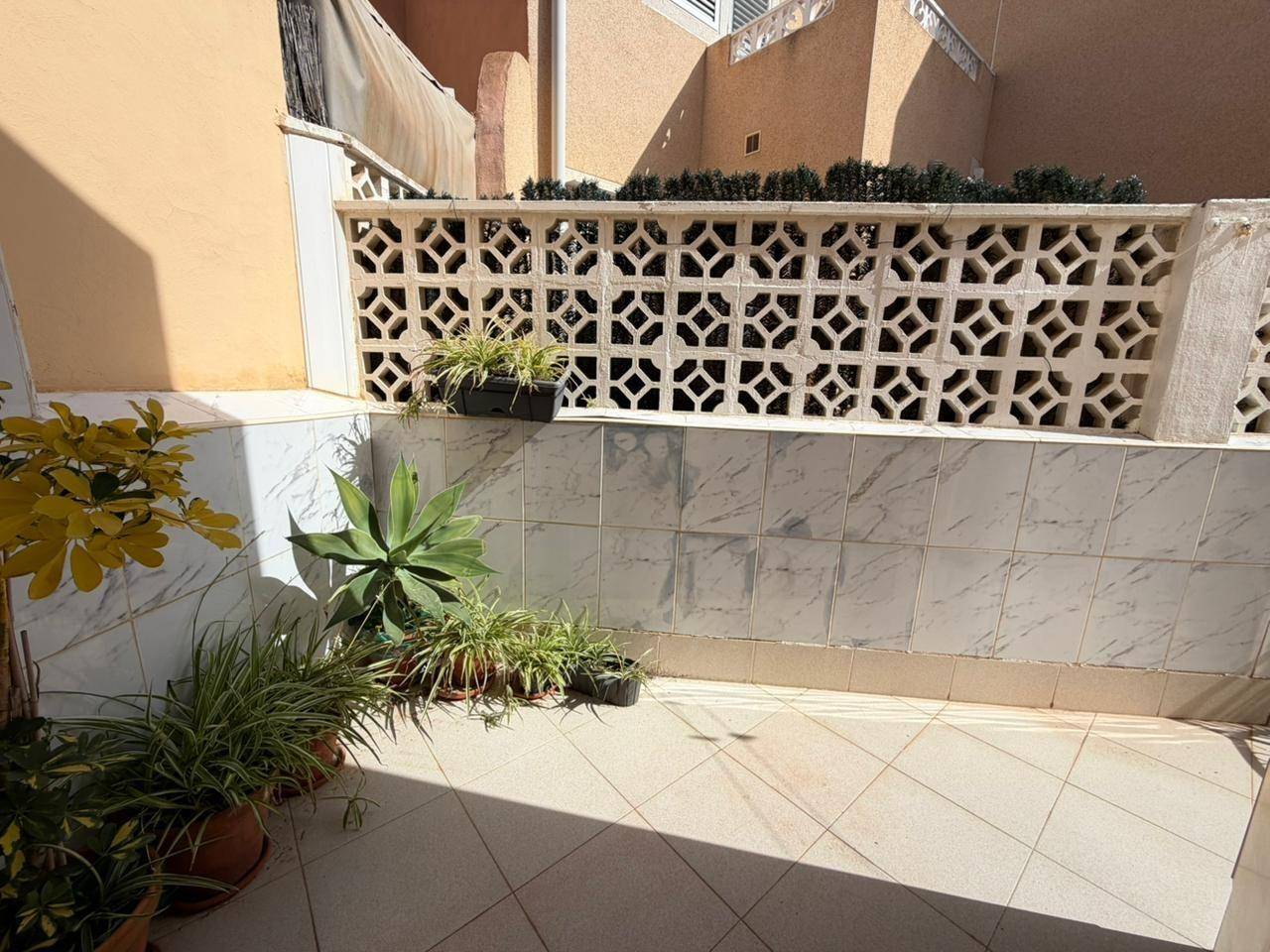 Living and dining open-plan area in villa, Los Frutales, Torrevieja