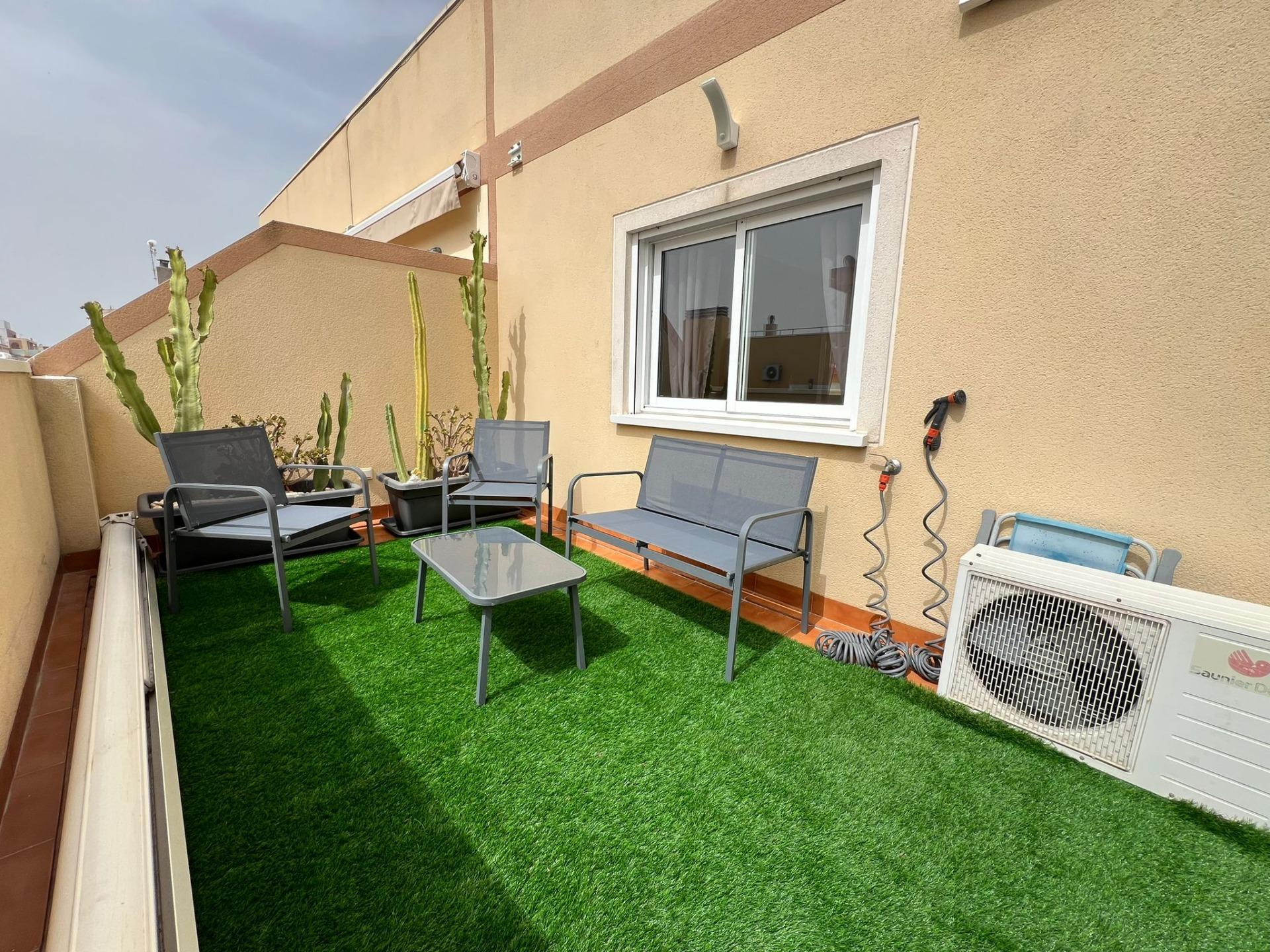 Balcony area with seating, 2-bedroom penthouse, Centro, Torrevieja
