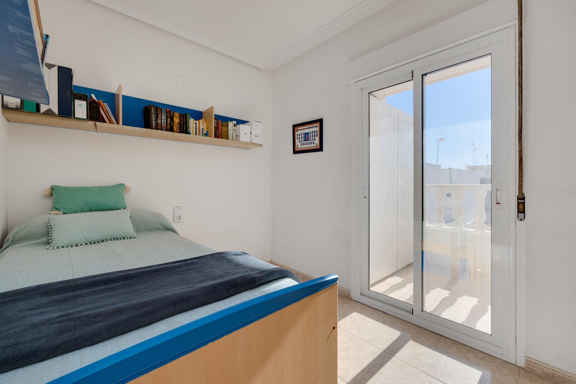 Interior room with air conditioning unit, penthouse Playa del Cura