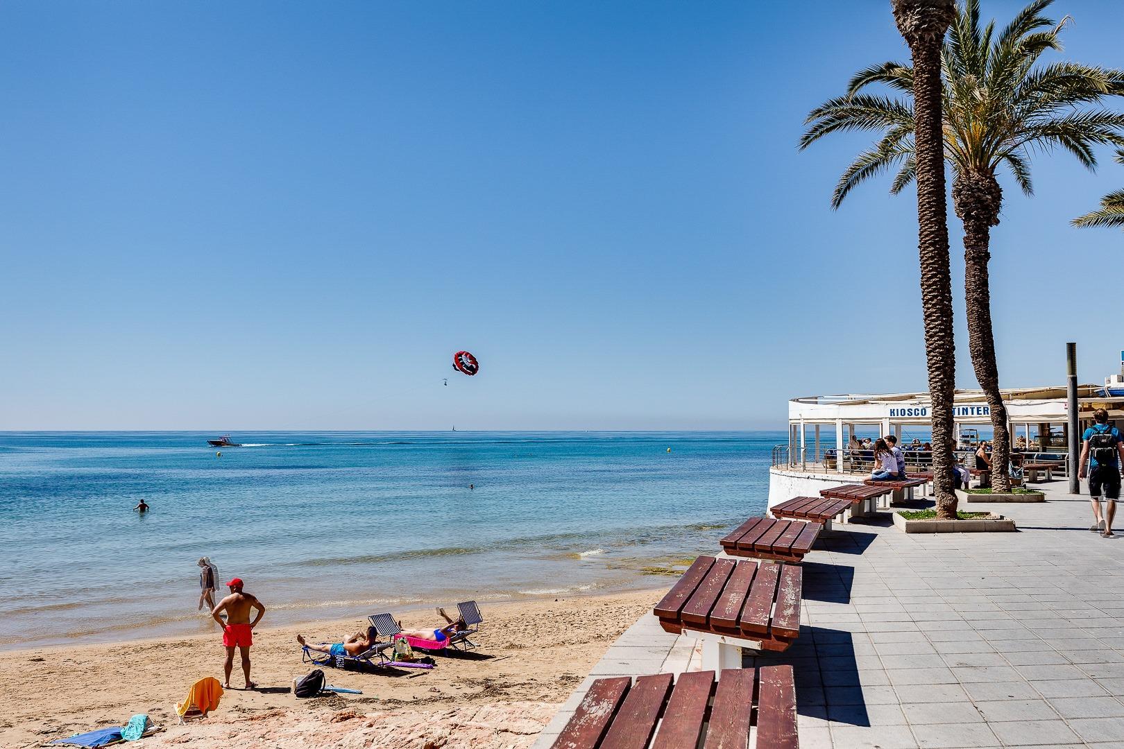 Building exterior from street level, Playa del Cura, Torrevieja
