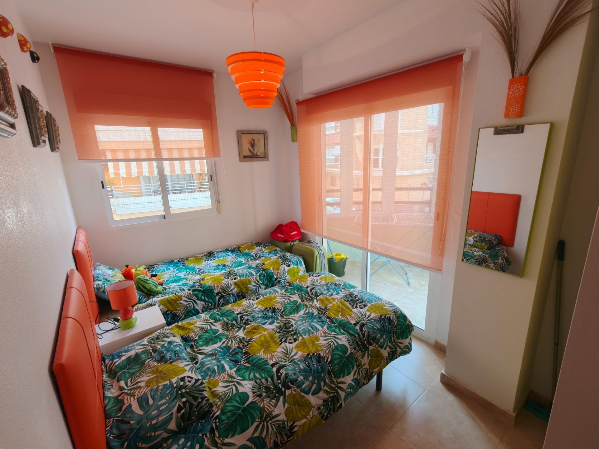Bathroom fittings in 2-bedroom apartment, Playa del Cura, Torrevieja